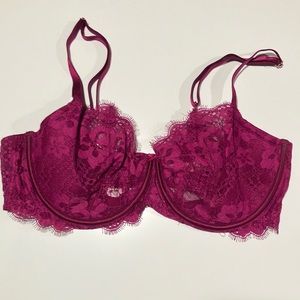 Victoria's Secret Dream Angels Push-Up Without Padding Lace Magenta Bra 38DD